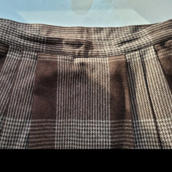Vintage Dior Sport Wool Plaid Skirt Brown Size 12 - Picture 6 of 9